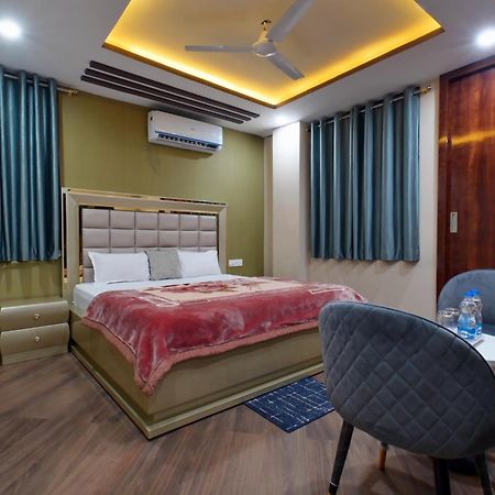 Hotel Lilac Doors Πάτνα Εξωτερικό φωτογραφία