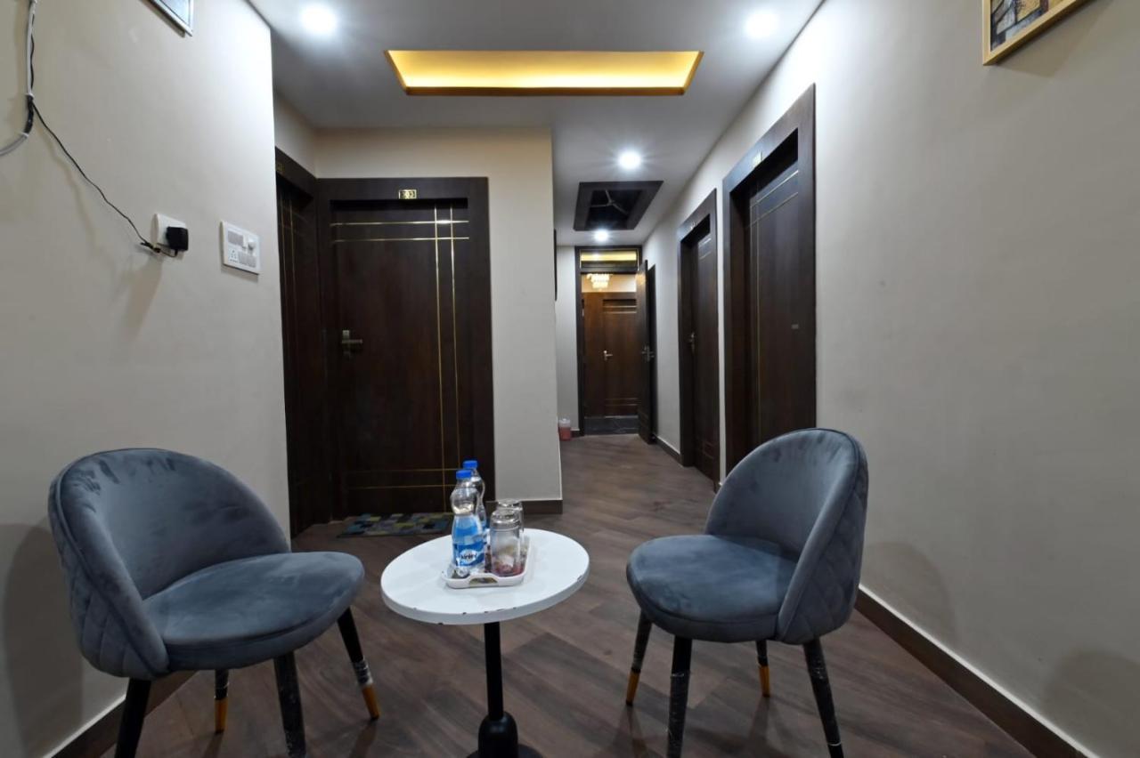 Hotel Lilac Doors Πάτνα Εξωτερικό φωτογραφία